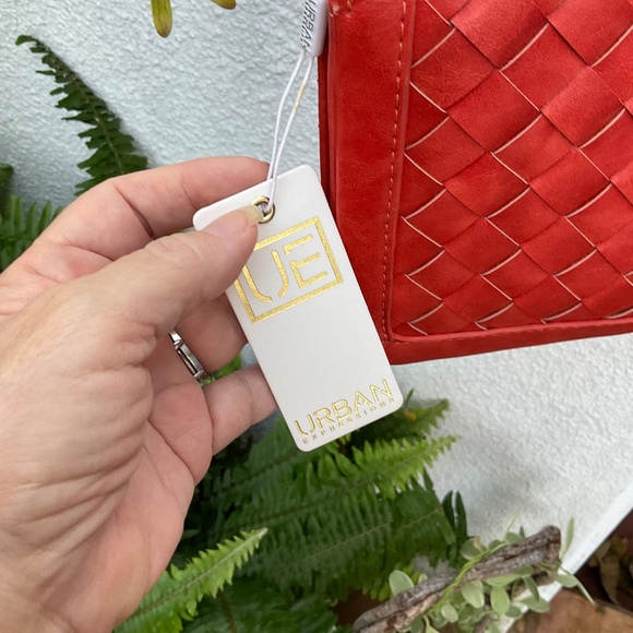 Lovely Burnt Orange Urban Expressions Kaili Woven Purse NWT - Picture 10 of 10